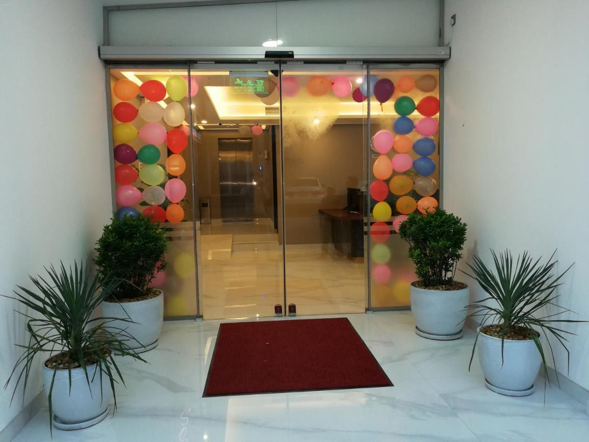 Infinity Juffair Suites Manama Exterior foto
